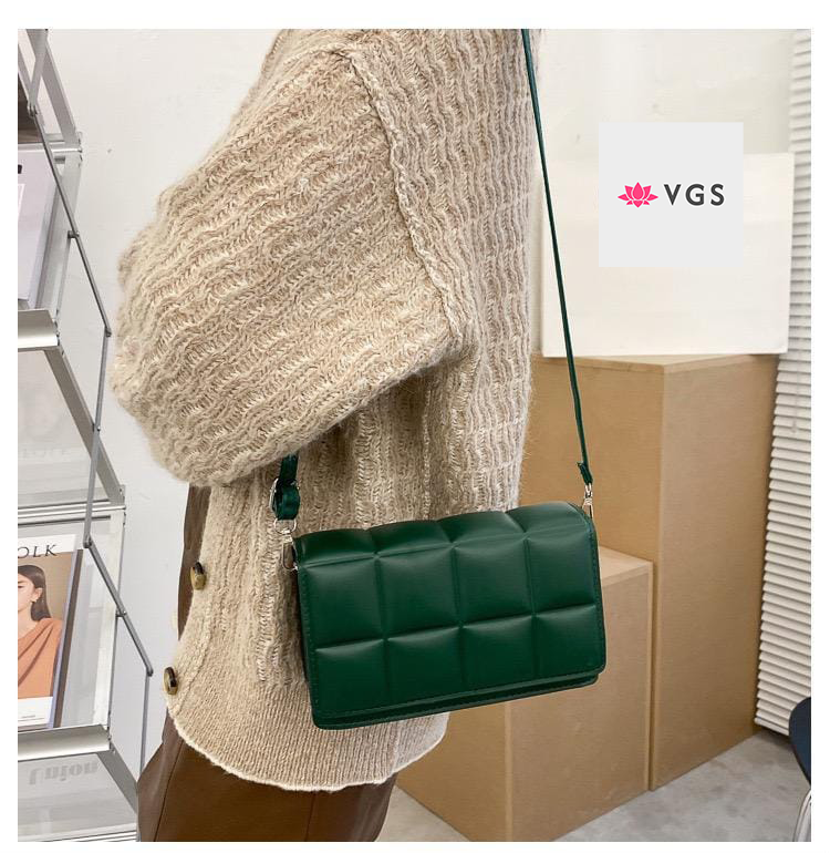 Trendy Padded Mini Shoulder Bag with Adjustable Strap VGS-0F0F04
