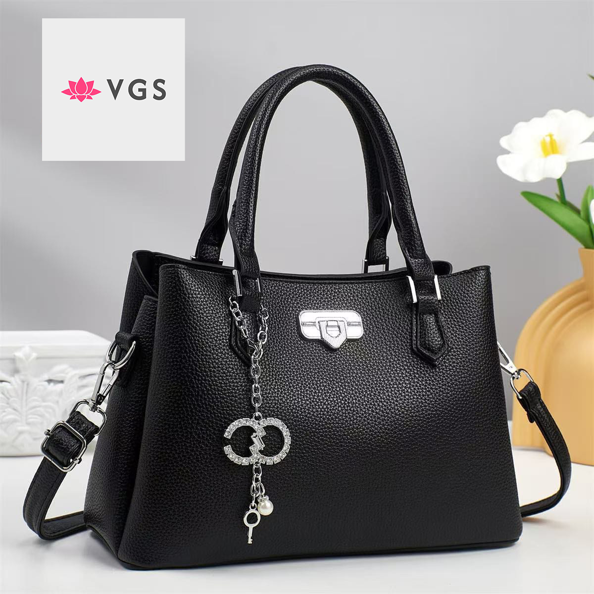 Luxury Pebbled Leather Tote Bag with Crystal Double-C Charm VGS-0H0D14