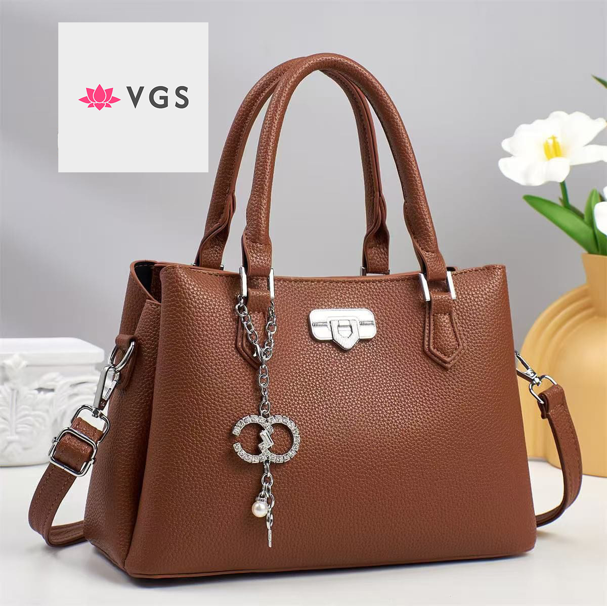 Luxury Pebbled Leather Tote Bag with Crystal Double-C Charm VGS-0H0D14